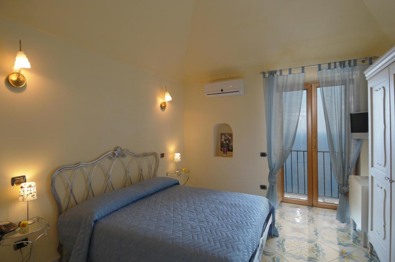 Terrazza Di Rosa - Sea View Villa Праяно Екстериор снимка